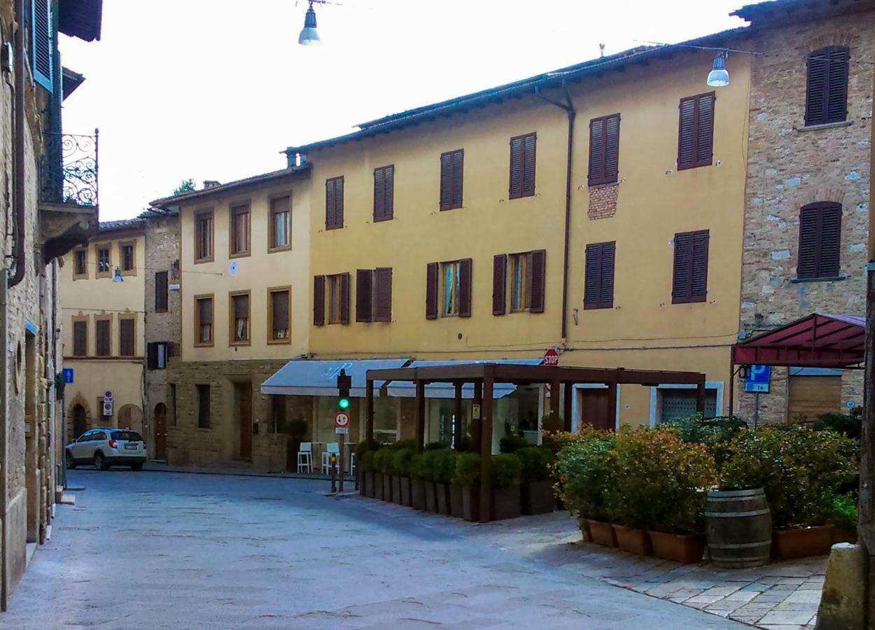 Cheap Apartment In The Old Village Colle Val D'Elsa Dış mekan fotoğraf