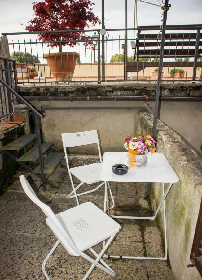 Cheap Apartment In The Old Village Colle Val D'Elsa Dış mekan fotoğraf